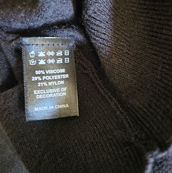 Vintage Victoria Harbour Black "JOY" Sequins Christmas Sweater Size XL - Picture 6 of 6